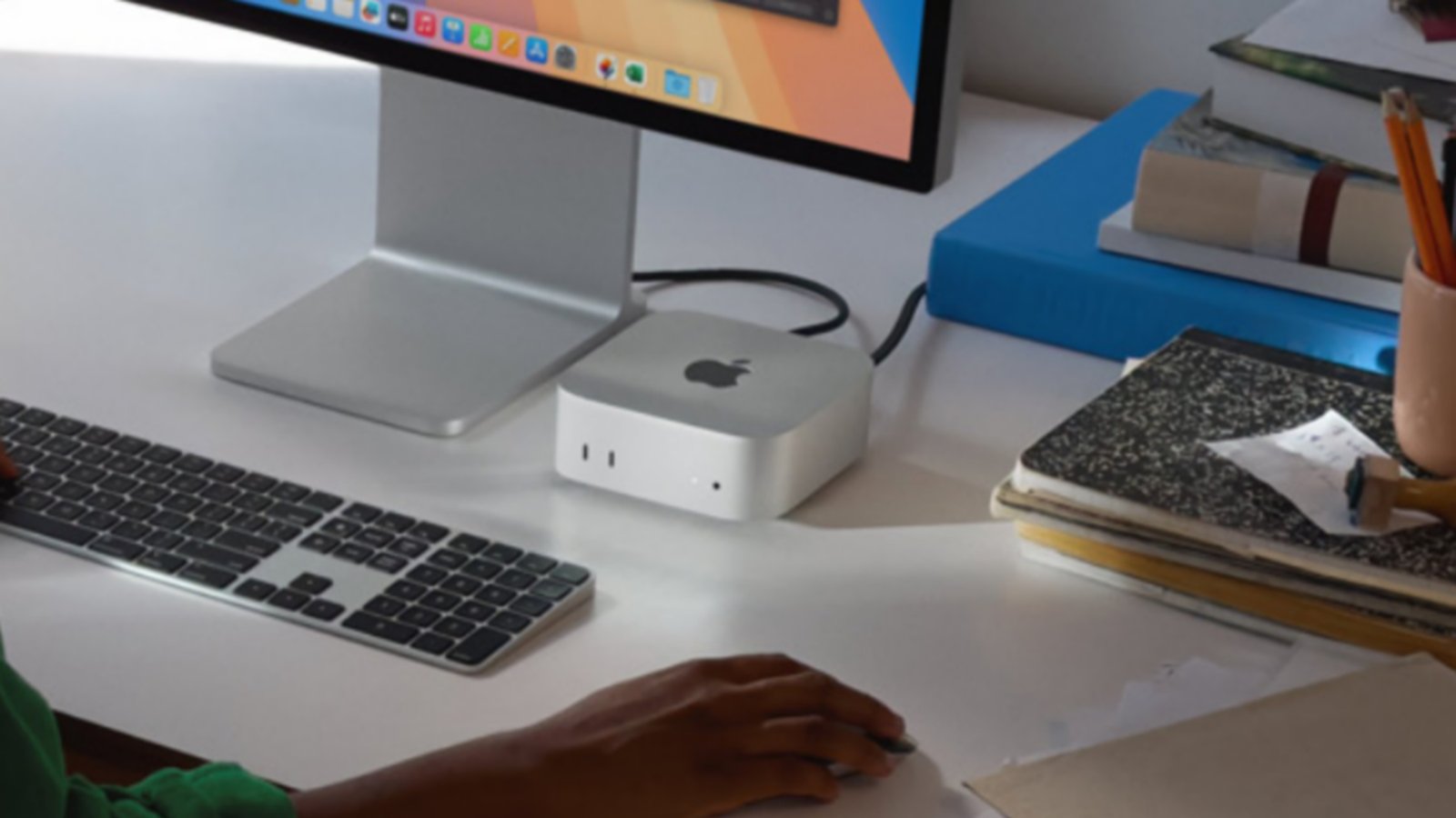 El pequeño Mac Mini M4 de Apple ha bajado a su precio más bajo hasta ahora. Parece que solo has escrito "Mac". Si tenés un texto más largo o específico que quieras traducir, por favor compartilo y con gusto lo traduzco al español argentino.