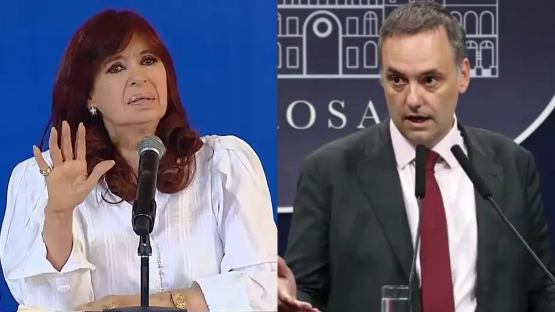 LLA se prepara para la batalla con CFK y busca un "Adorni" bonaerense en El Cronista, Economía