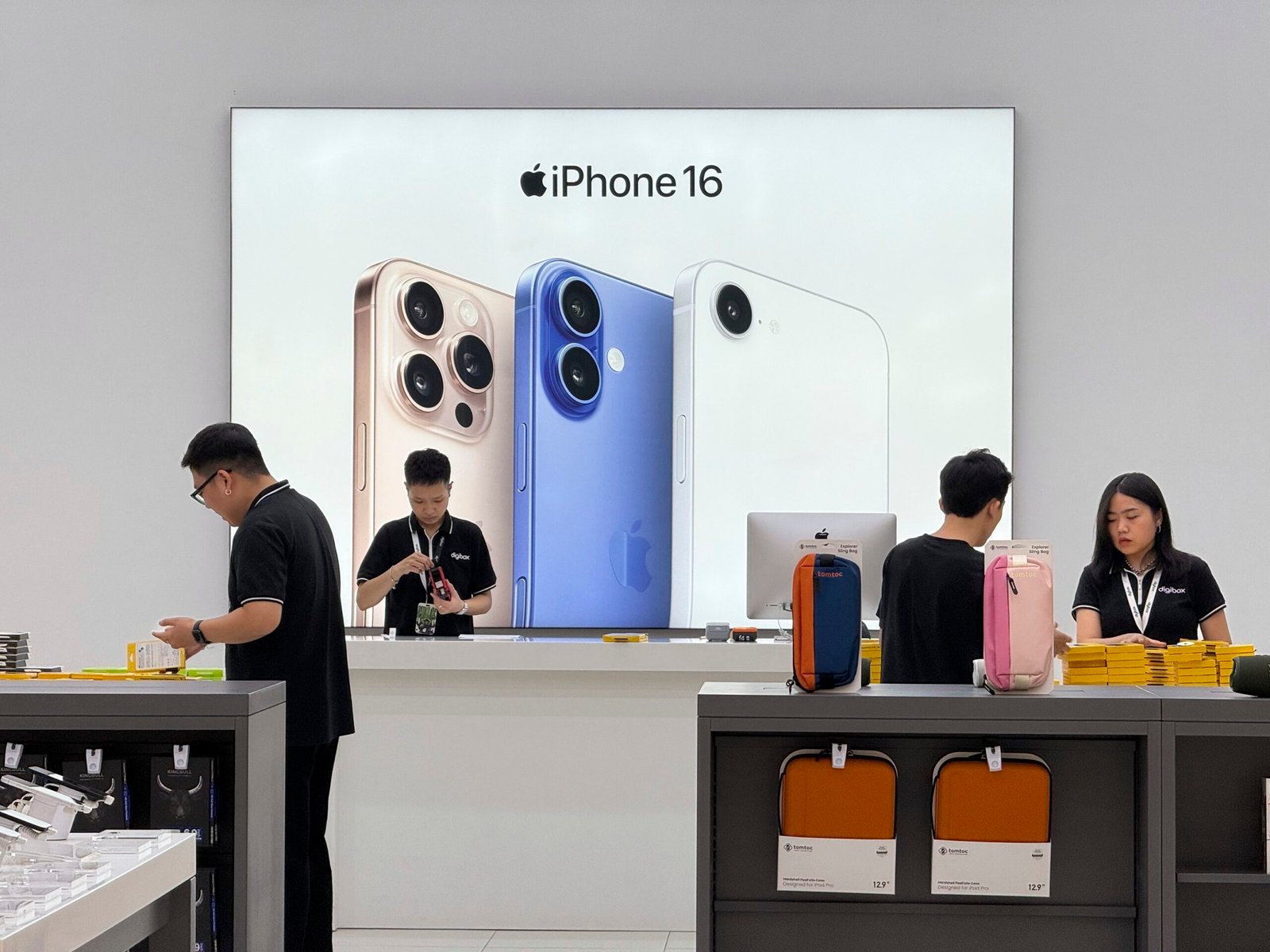 Trump amenaza a Apple con un arancel del 25% para forzar la fabricación del iPhone en EE. UU. Parece que el texto que querés traducir no está completo o no contiene información. Si podés proporcionar el texto que querés traducir, estaré encantado de ayudarte.