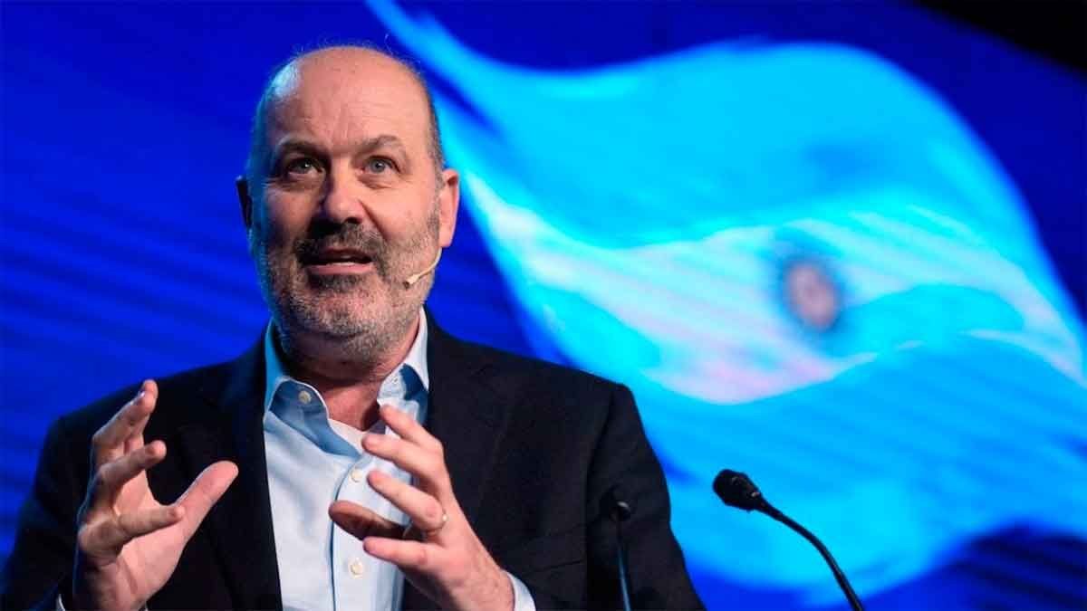 Sturzenegger reactiva la motosierra en organismos descentralizados en El Cronista, Economía