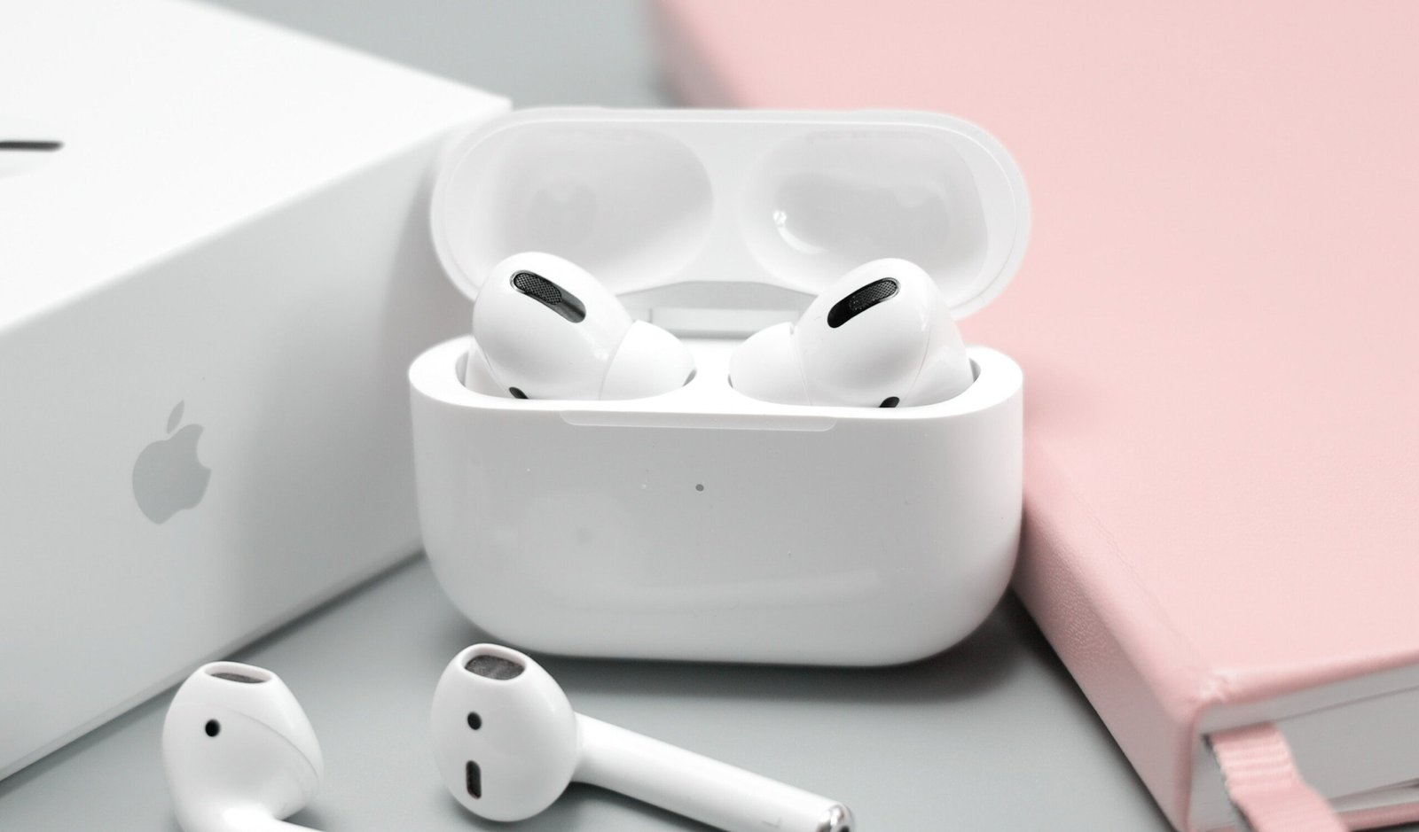 Apple filtra los ‘AirPods Pro 3’ en la nueva beta de iOS 26. Parece que has escrito "macos", pero no hay un contexto claro para traducir. Si te referís a "macOS", el sistema operativo de Apple, en español argentino se mantendría como "macOS". Si tenés otro texto o contexto específico, por favor compartilo y con gusto lo traduzco.