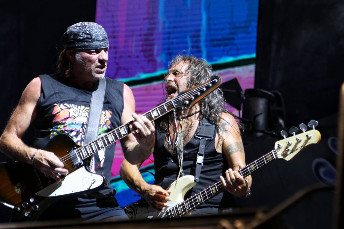 La Renga donó la recaudación de su show solidario al Hospital de Agudos de Bahía Blanca en El Cronista, Información General