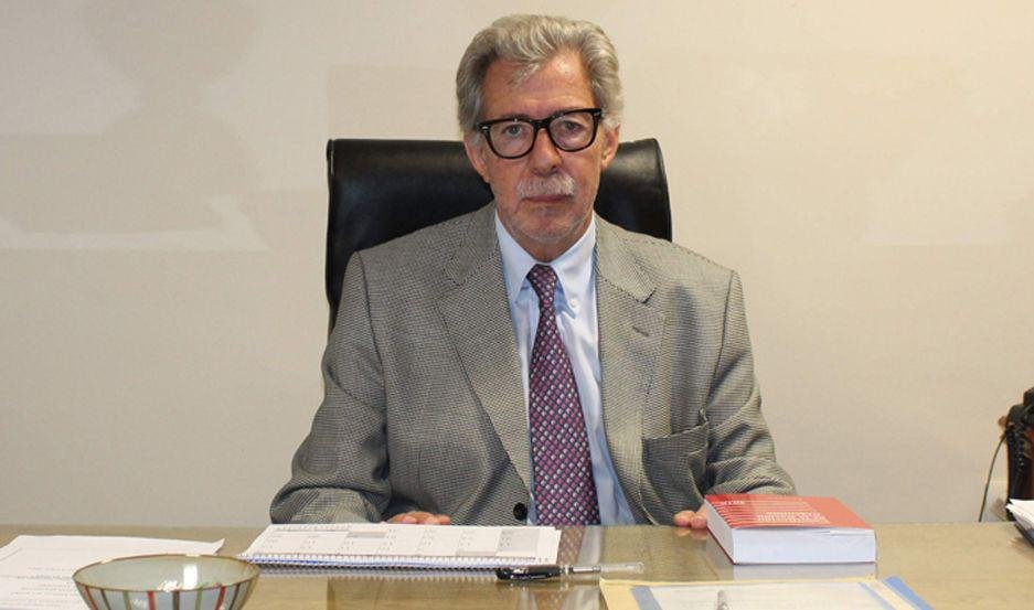 La Justicia imputó al ministro Lugones por abuso de autoridad en el Garrahan en El Cronista, Economía