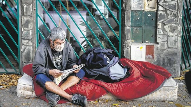 Sin techo en El Cronista, Economía