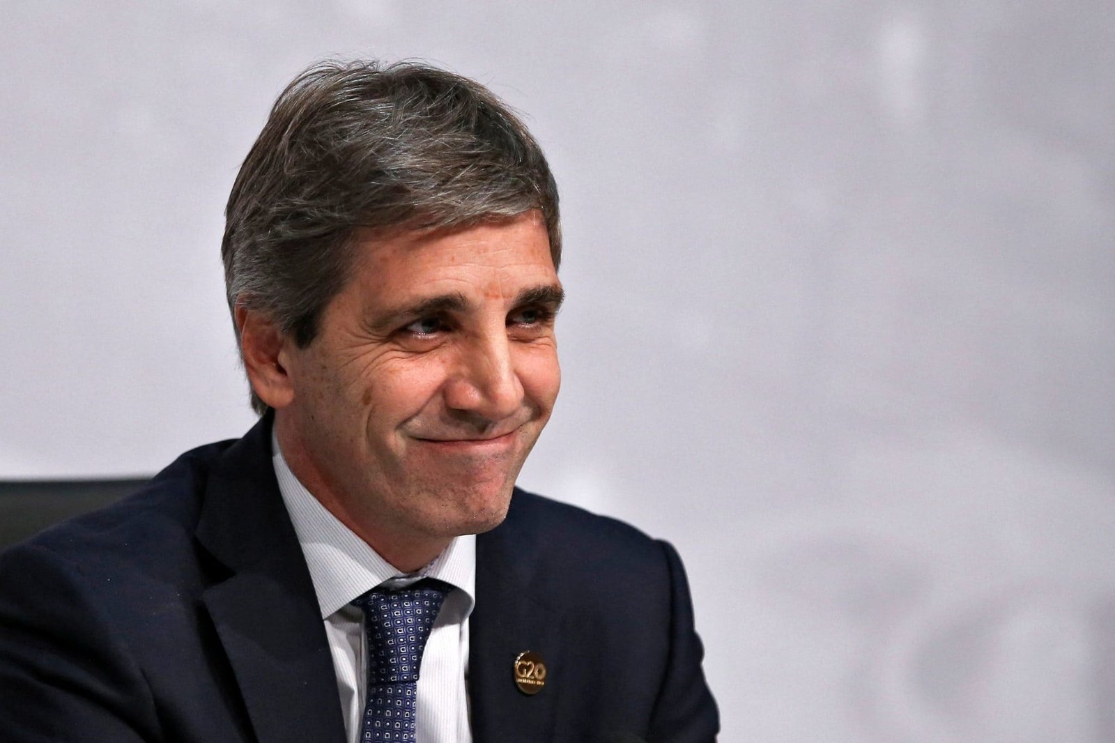 Caputo espera al FMI en El Cronista, Economía