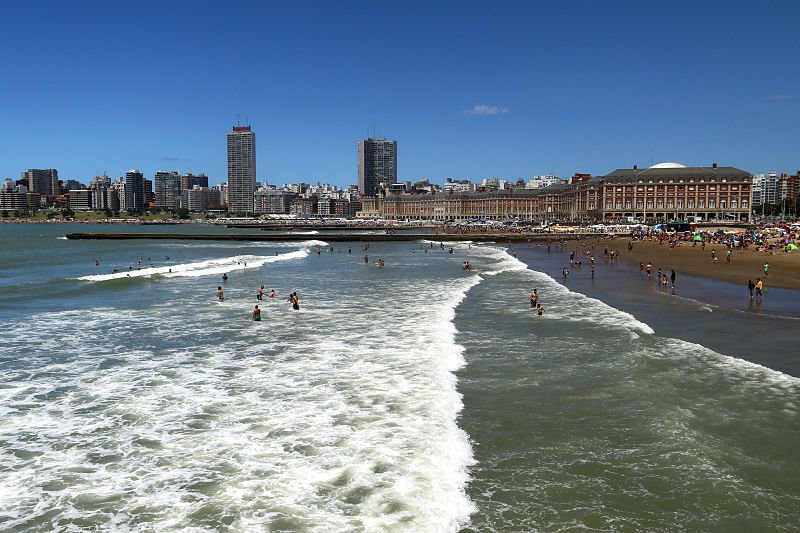 Imagen relacionada con Mar del Plata tendrá un día fresco el 31 de octubre, con temperaturas alrededor de 6°C.