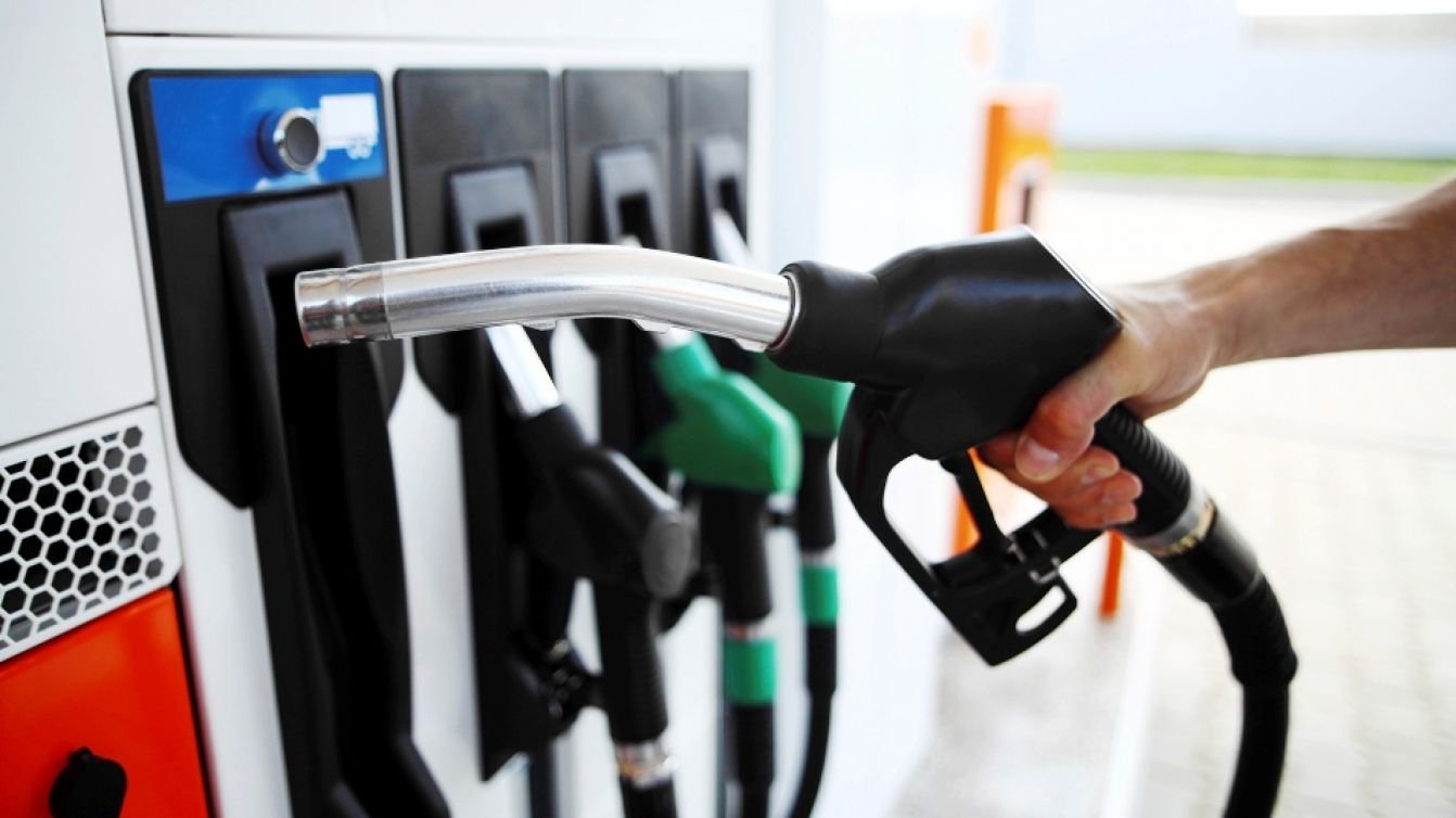 Cómo recibir Cedear gratis luego de comprar café o cargar nafta en El Cronista, Finanzas