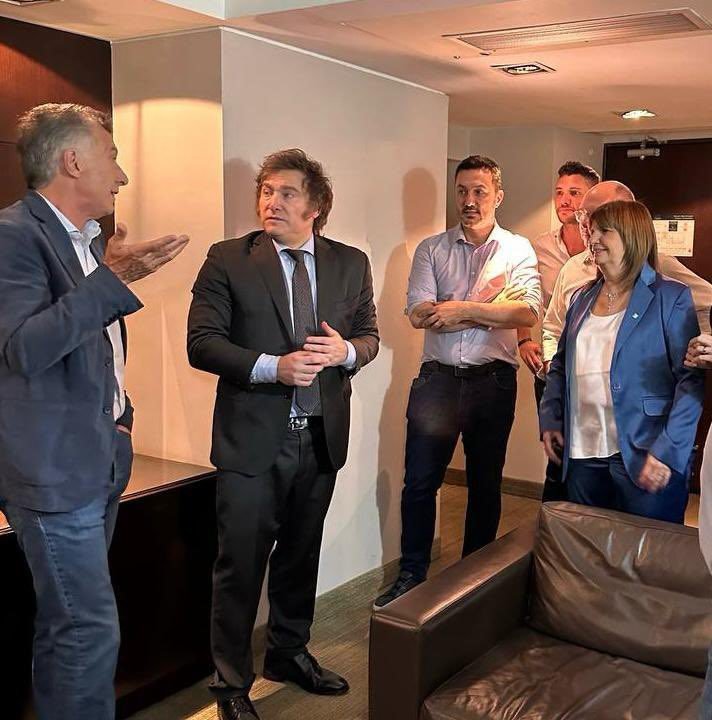 Costantini, más "entusiasmado" con Milei que Macri y la incertidumbre que agrega la prisión de CFK en El Cronista, Negocios