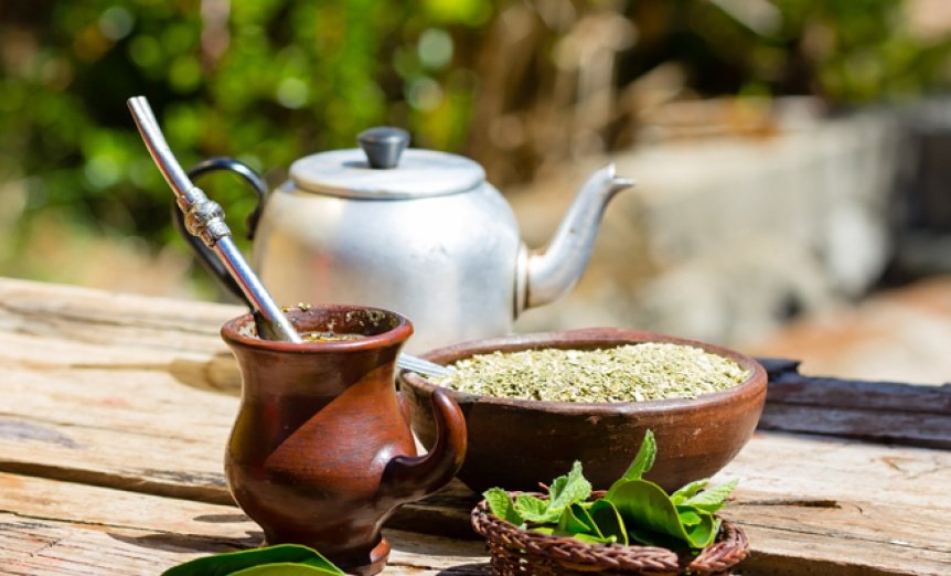 Estas yerba mate serán denunciadas y retiradas del mercado por incumplir un requisito de producción en El Cronista, Economía