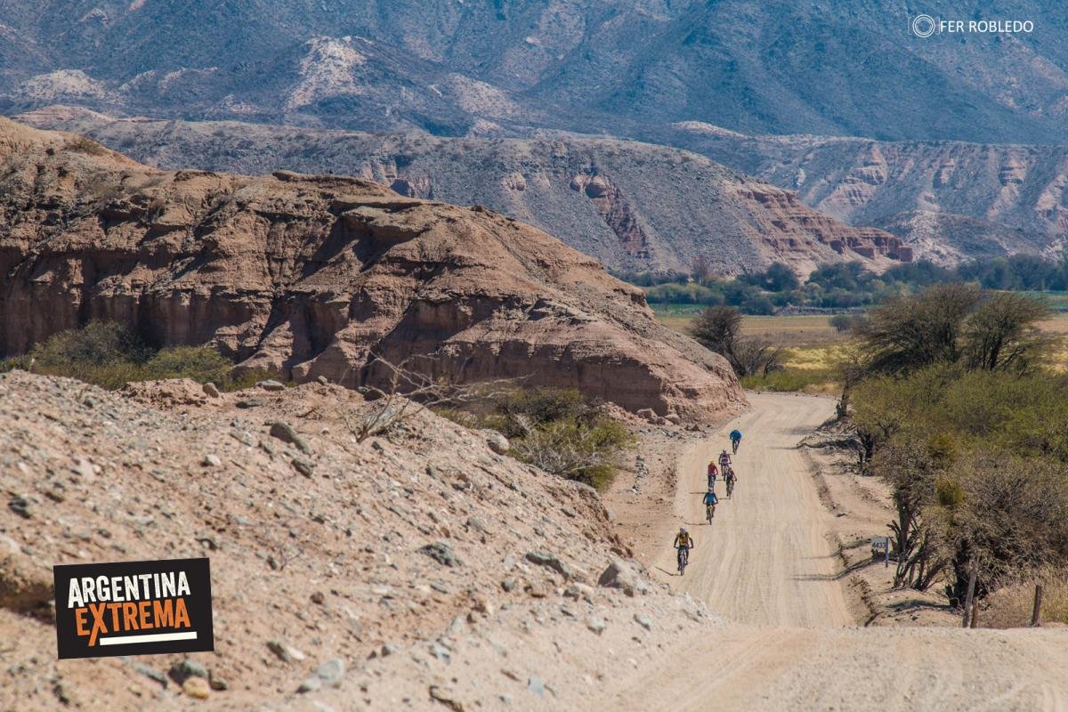 Una vuelta por los Valles Calchaquíes en Pablo, Bizón
