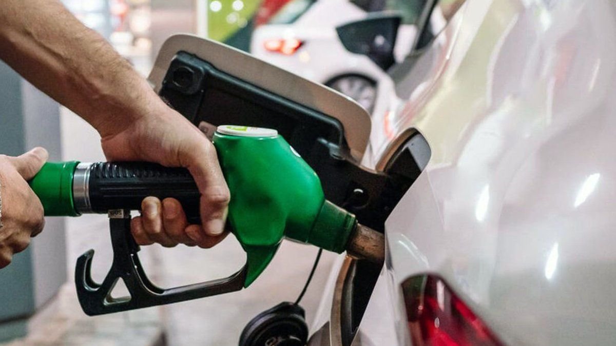 ¿Sube el precio de la nafta? en El Cronista, Economía