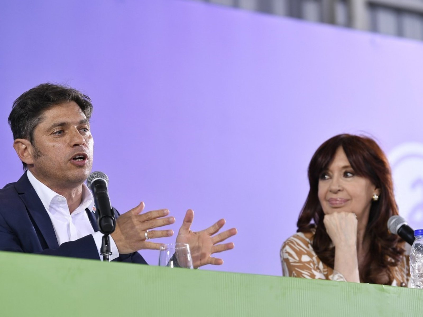 Kicillof busca tender puentes a través de un interlocutor del cristinismo en El Cronista, Economía
