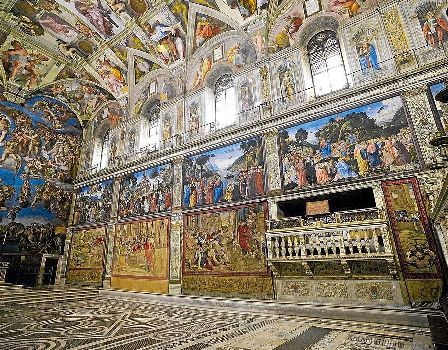 Vuelve el lujo al Vaticano en El Cronista, Internacionales