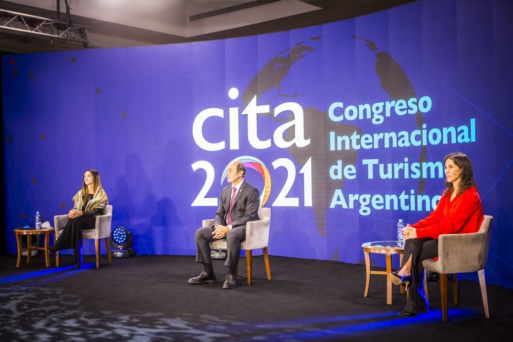 El Gobierno profundiza la flexibilización en El Cronista, Economía