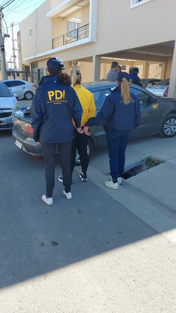 Imagen relacionada con Pareja misionera detenida un mes en Mendoza por estafa, ahora en libertad condicional.