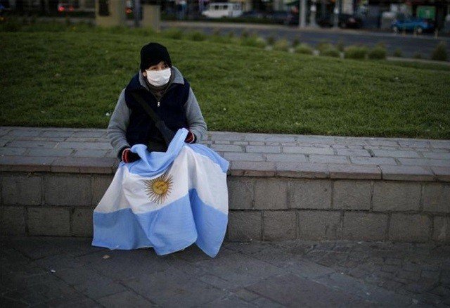 Sin techo en El Cronista, Economía
