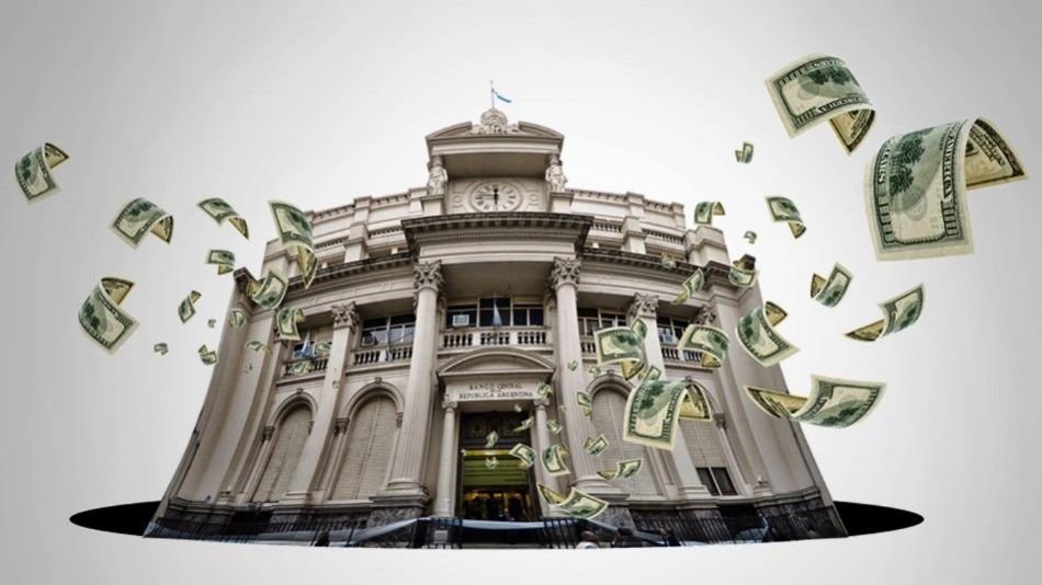 Las reservas del BCRA subieron más de u$s 1000 millones por liquidación del Bonte 2030 en El Cronista, Finanzas