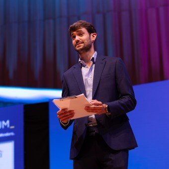 Escándalo cripto en El Cronista, Economía