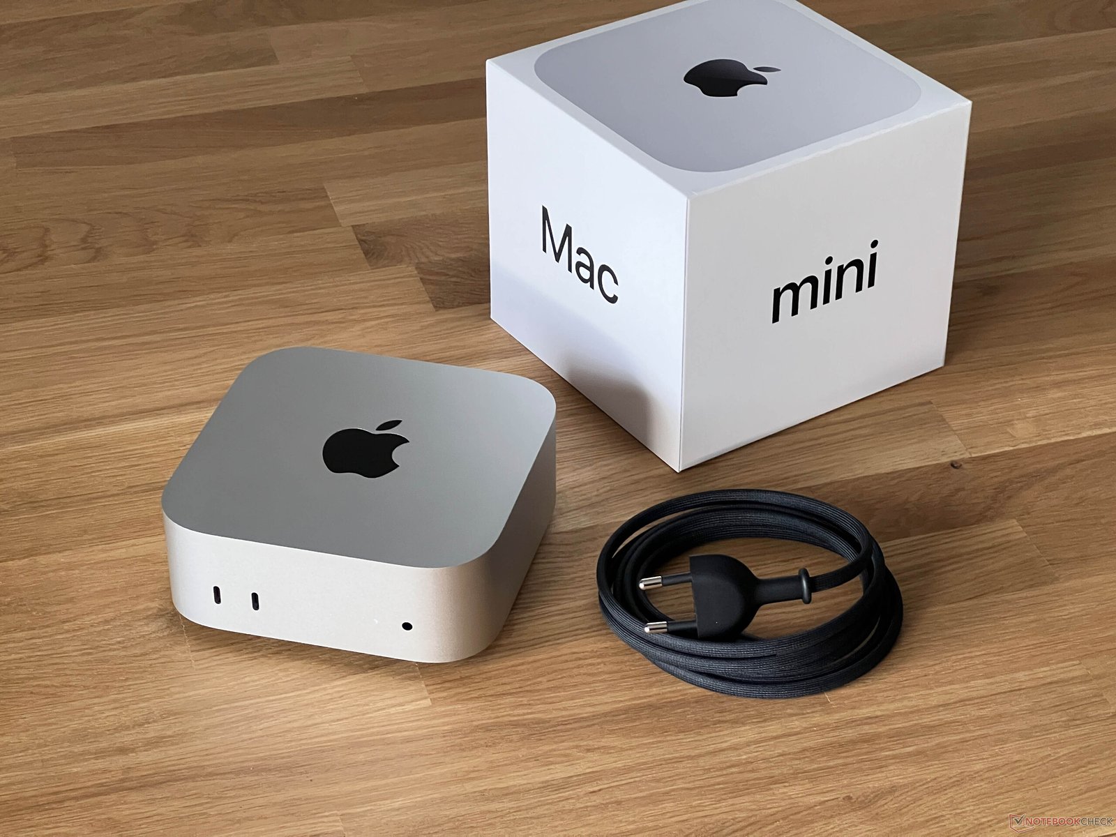 El pequeño Mac Mini M4 de Apple ha bajado a su precio más bajo hasta ahora. Parece que solo has escrito "Mac". Si tenés un texto más largo o específico que quieras traducir, por favor compartilo y con gusto lo traduzco al español argentino.
