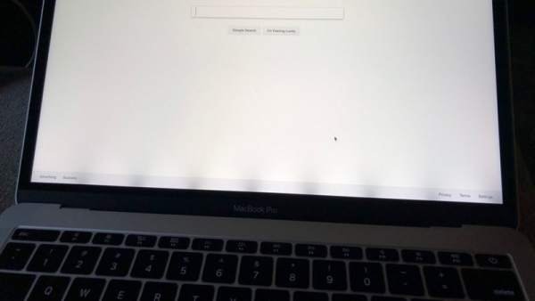 Apple fue denunciada ante los fiscales federales después de que un juez determinara que violó una orden judicial. iPhone
