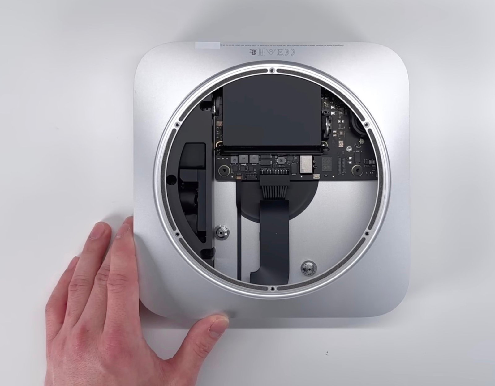 ¿Tu Mac Mini no enciende? Apple lo reparará gratis. iPad