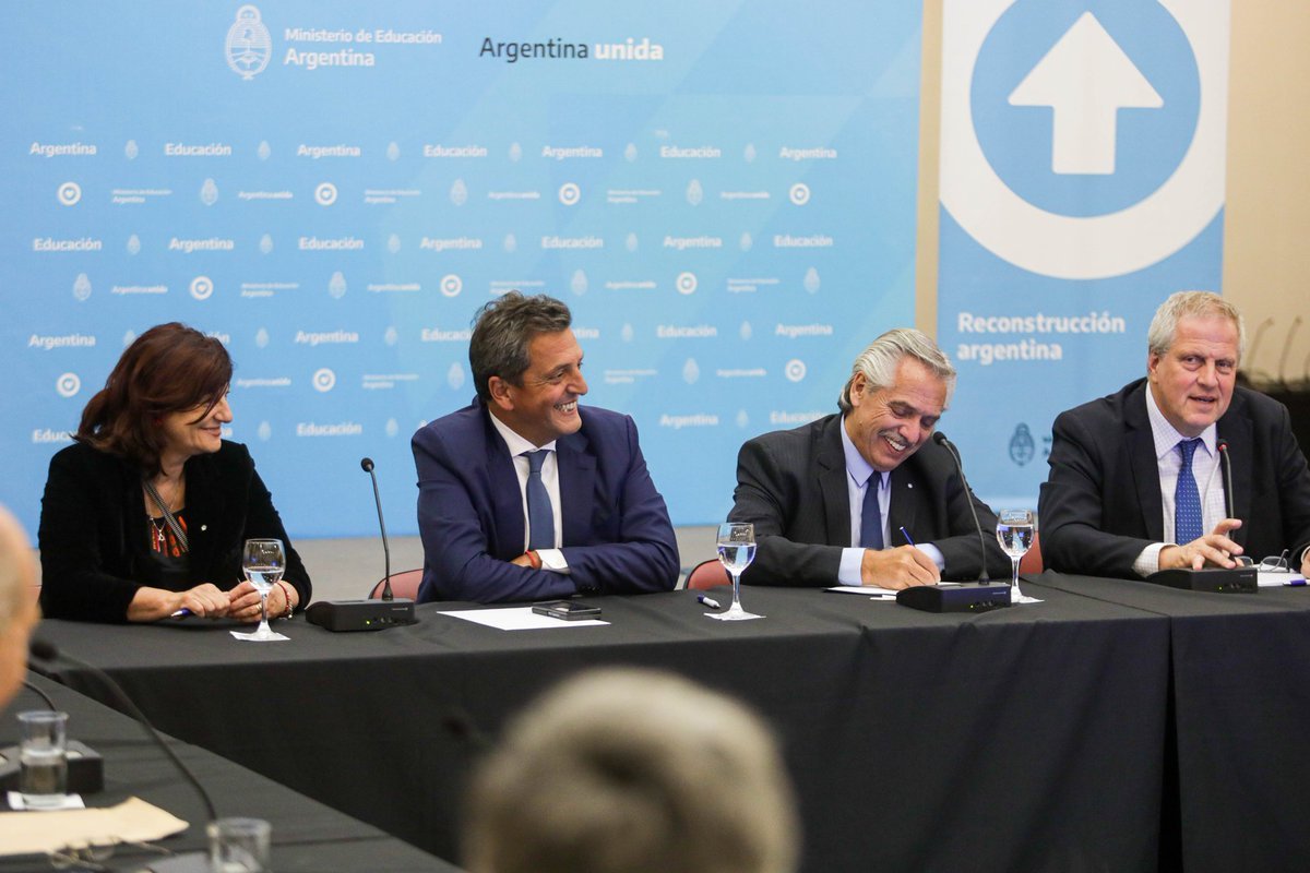 El Gobierno celebra un acuerdo paritario clave por un porcentaje "inferior a la inflación" en El Cronista, Economía