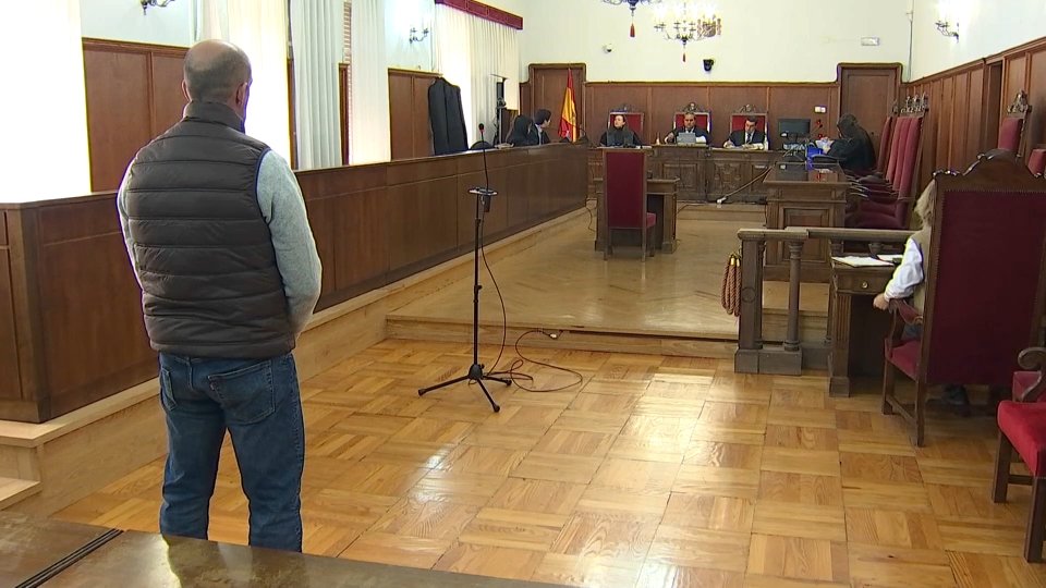 Imagen relacionada con Almacenero de 59 años condenado a siete años por abuso de niña en Panambí, sentencia del Tribunal Penal.
