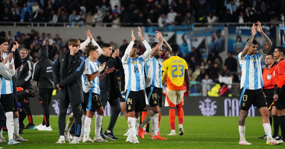 El regreso de la Albiceleste: un nuevo capítulo en su camino hacia el Mundial La Selección Argentina de fútbol continúa ... Descubre más sobre sumar, partido...