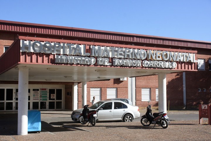 El hospital Materno Neonatal, donde ocurrieron las muertes. Foto Javier Cortez / Archivo