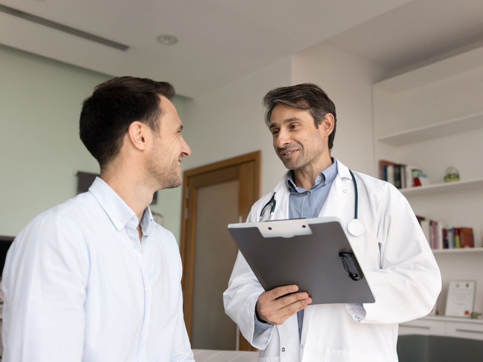 La importancia de la detección temprana en el cáncer de próstata En un contexto donde la salud masculina a menudo queda ... Descubre más sobre encuentra, men...