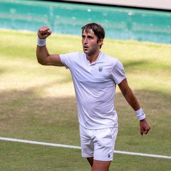 Tomás Etcheverry levantó dos match points y le ganó un partidazo a Andrey Rublev