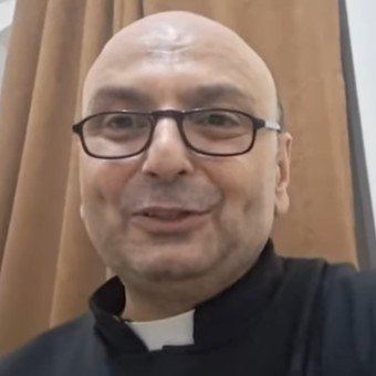El sacerdote argentino en Gaza dijo que la zona "está triturada" y pidió "convencer al mundo de que esta guerra tiene que terminar"