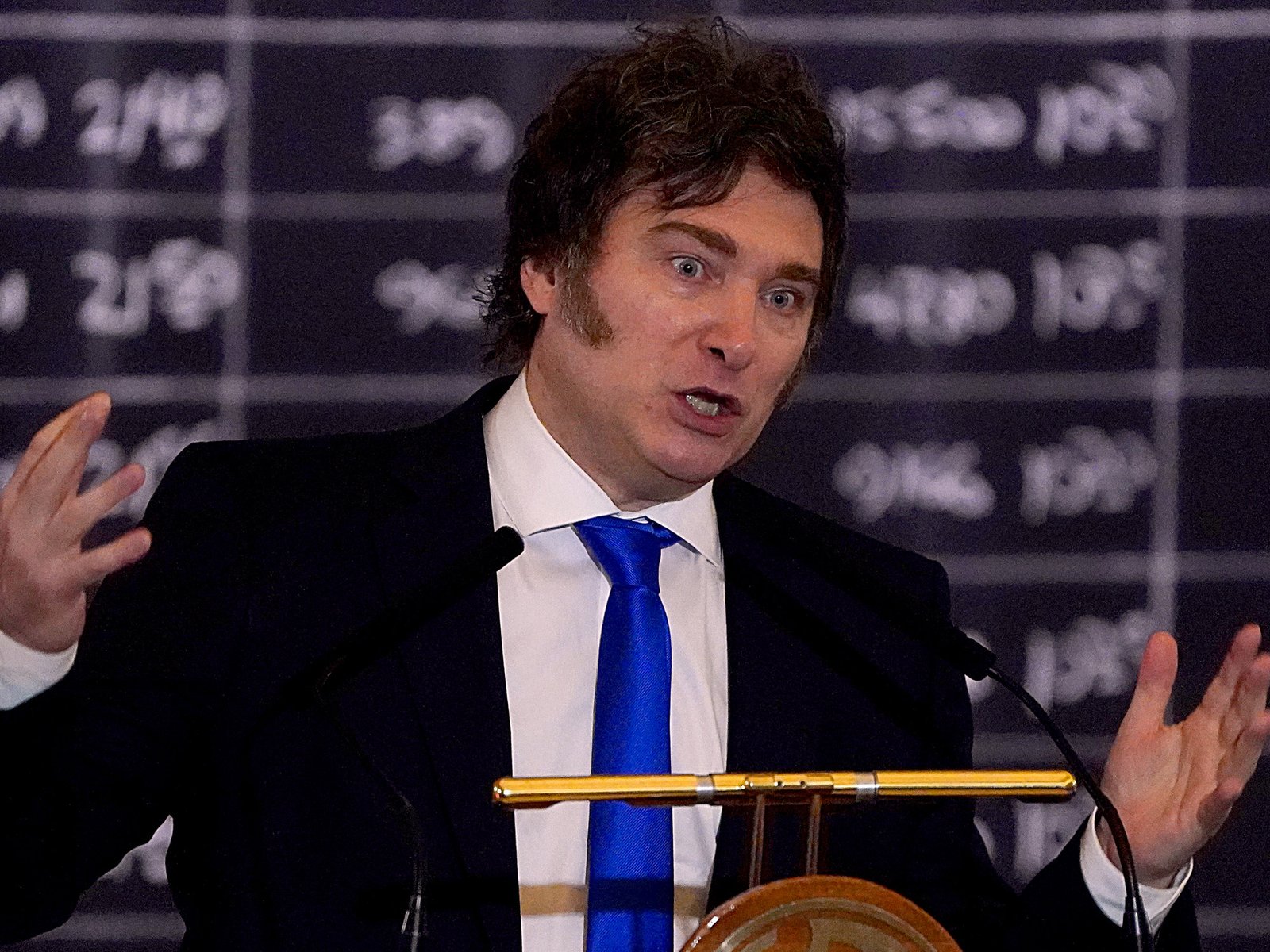 El choque de egos en la política argentina: Javier Milei y la controvertida figura de Victoria Villarruel La dinámica po... Descubre más sobre ahora, interlo...