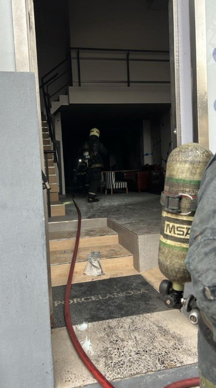 Incendio en el edificio de Neura.