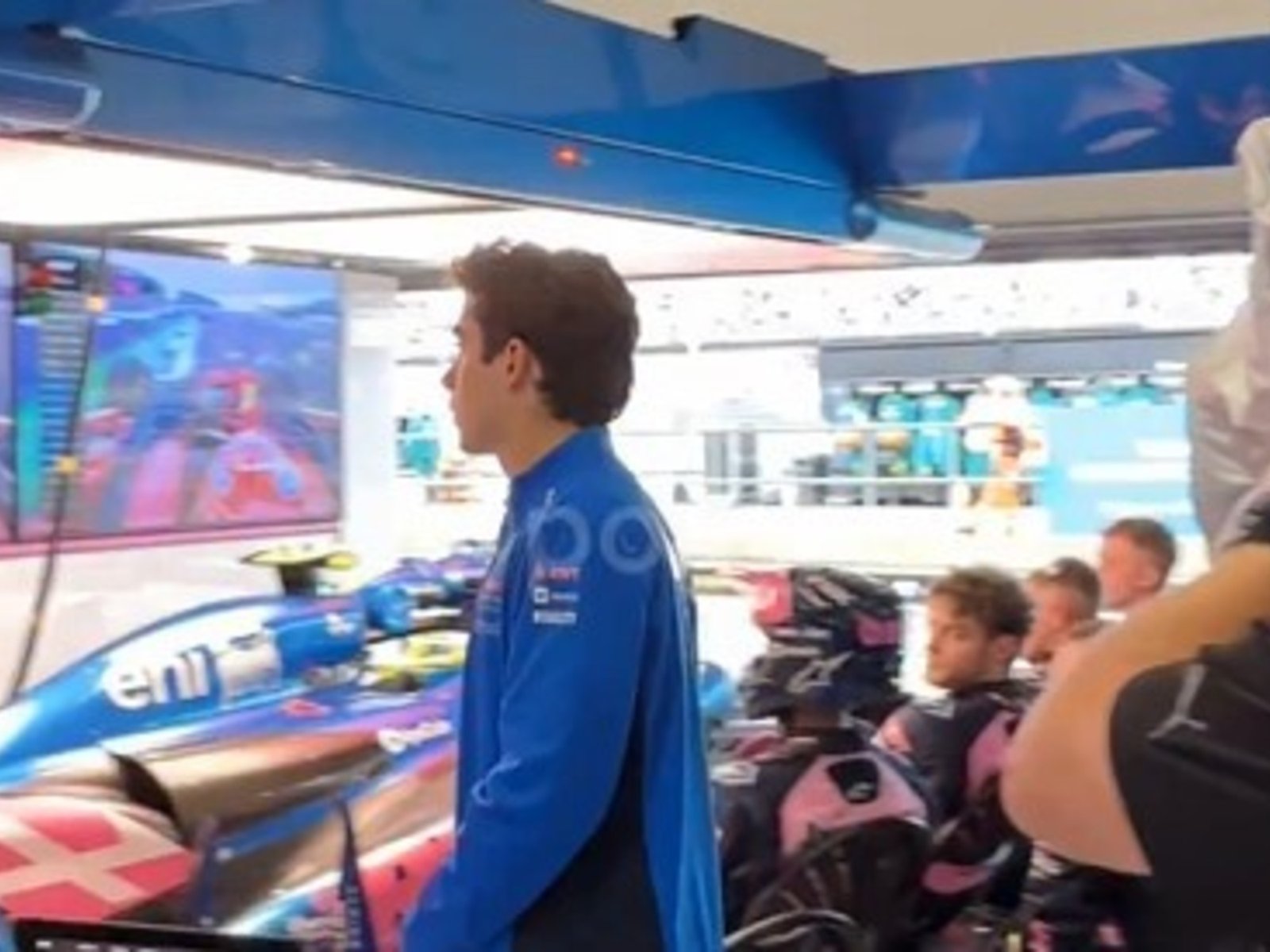 Frustración y retos en la carrera de un joven talento El Gran Premio de Gran Bretaña de Fórmula 1 2025 dejó una sensació... Descubre más sobre cambiante, equ...