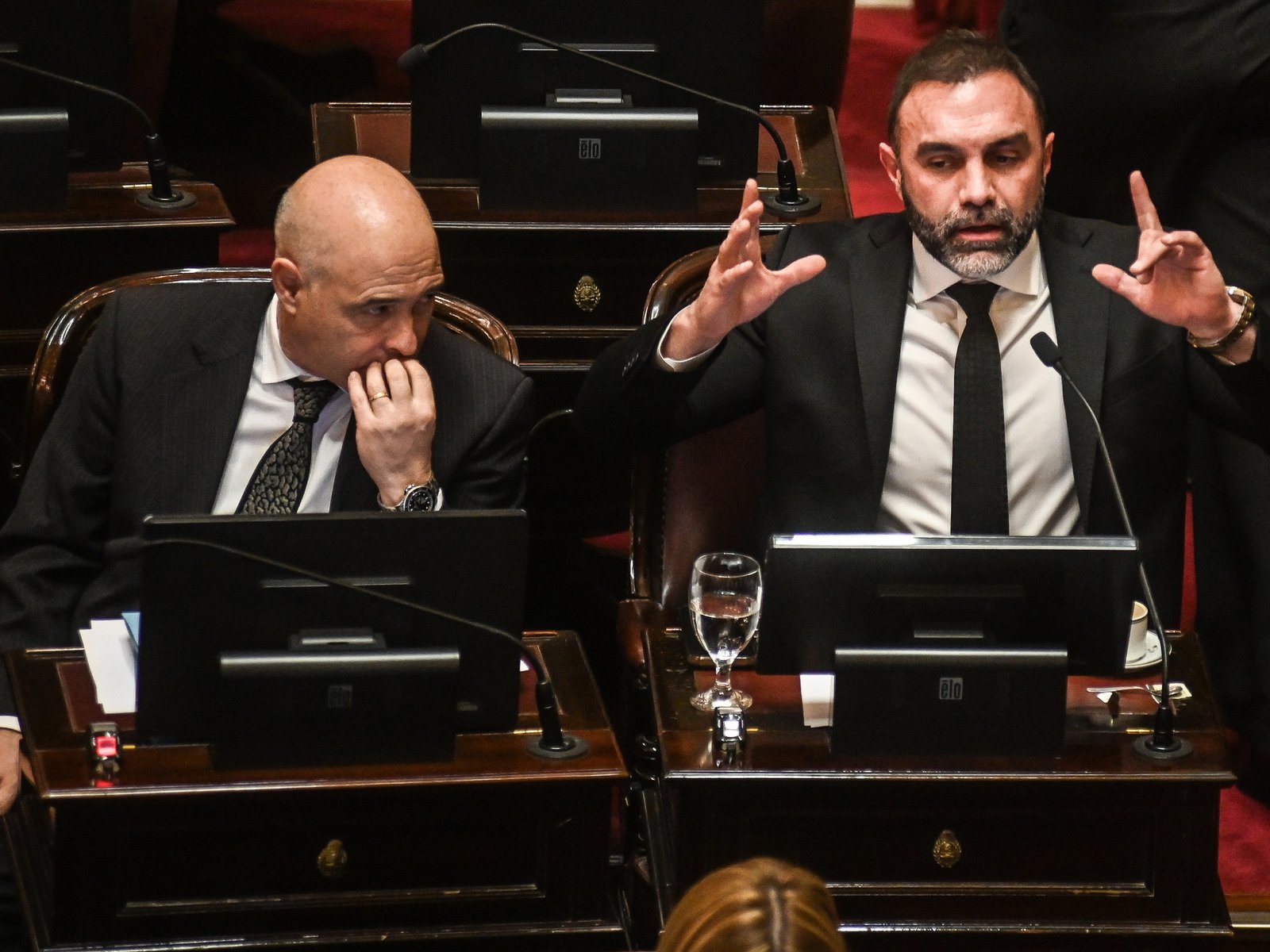  La tormenta perfecta en el Senado: la falta de estrategia y la desunión de aliados La reciente sesión del Senado se... Descubre más sobre dilatar, cohes...