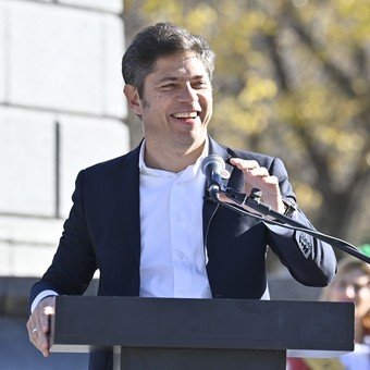 Al borde de la ruptura, el peronismo consiguió un acuerdo por las listas bonaerenses y LLA dejó con poco lugar al PRO