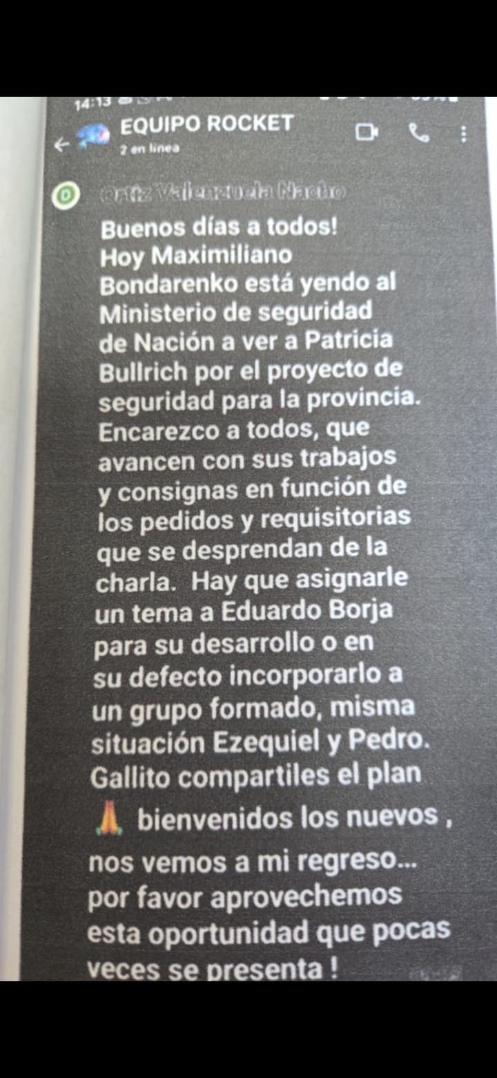 Captura del chat de supuesto grupo de whatsapp de Bondarenko con los oficiales de la Bonaerense cesanteados.