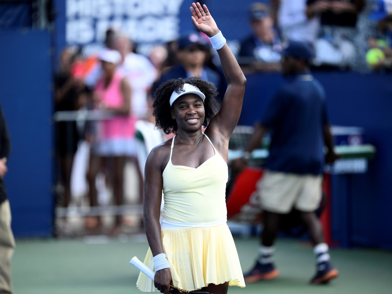 La eterna pasión de una leyenda del tenis El mundo del tenis ha sido testigo de un hecho extraordinario: Venus Williams ... Descubre más sobre evento, hailey...