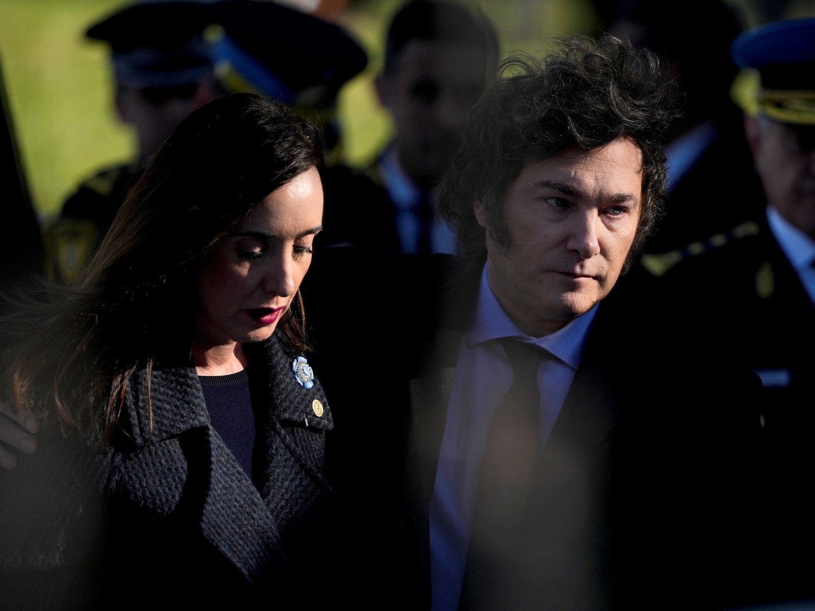 La tensión política se recrudece en la arena pública argentina En un nuevo capítulo de la saga política que envuelve a l... Descubre más sobre estado, descon...
