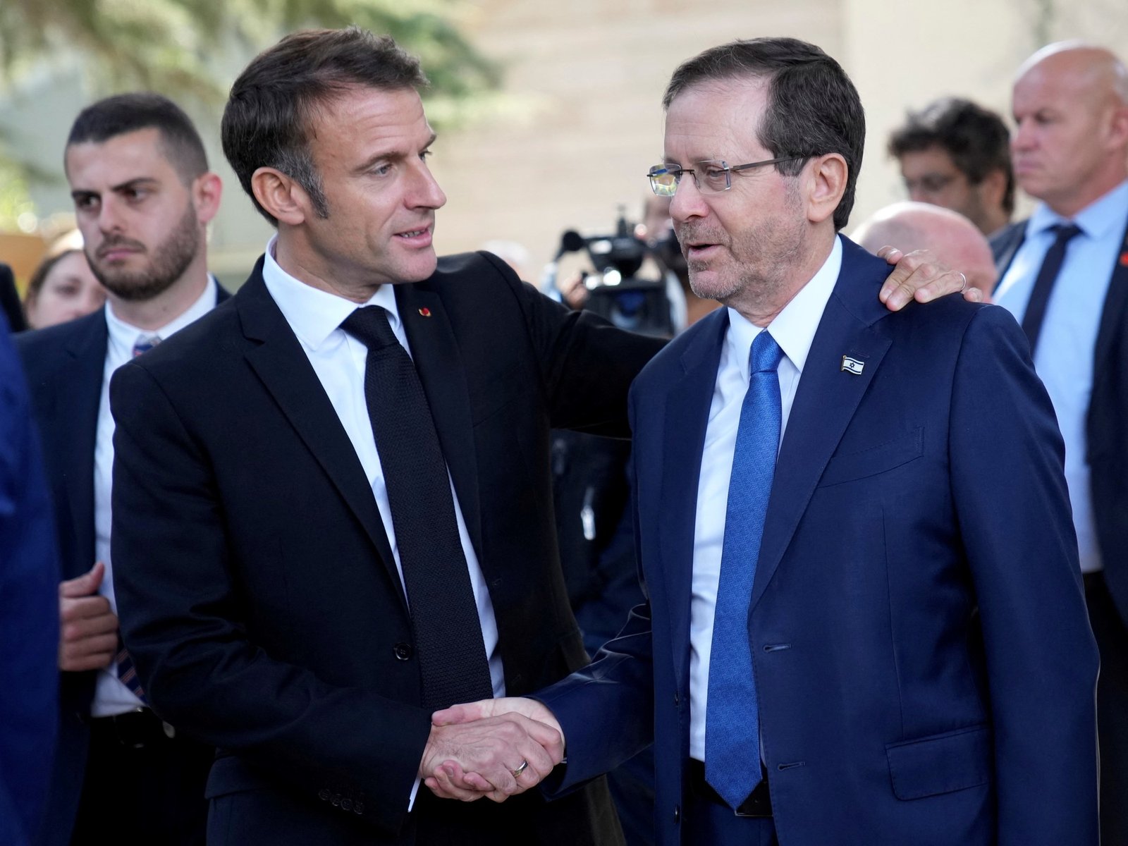 El debate sobre la paz en Medio Oriente se intensifica ante el reconocimiento del Estado palestino La reciente decisión ... Descubre más sobre intensifica, a...