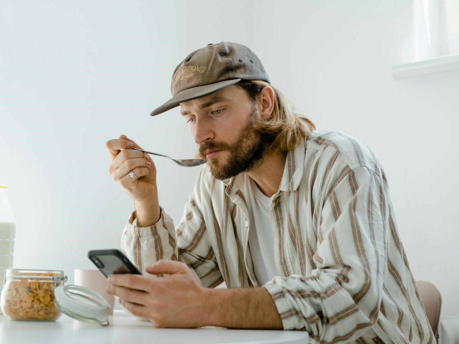 Se centra en el vínculo entre el estado mental y el de nuestro sistema digestivo. Foto: Pexels