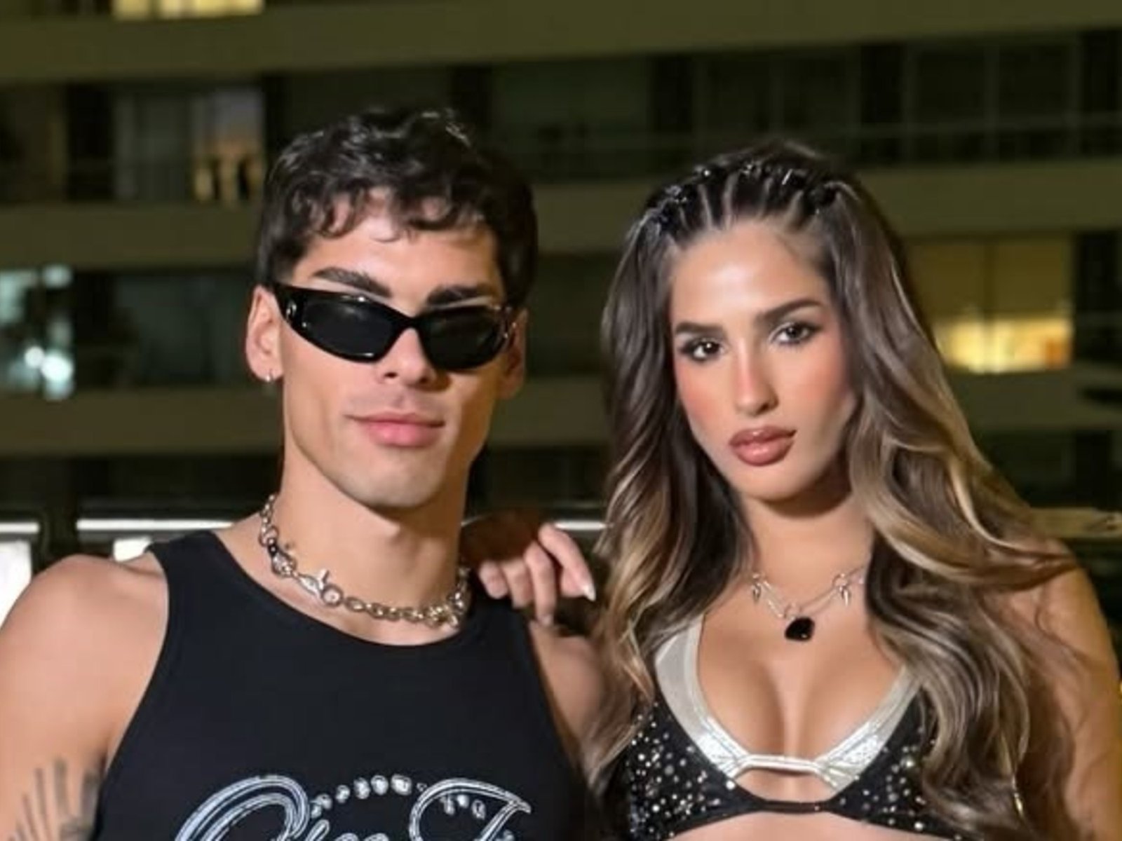 La defensa del amor en tiempos de redes sociales La reciente polémica en torno a Julieta Poggio y su novio Fabrizio Maid... Descubre más sobre plateados, inu...