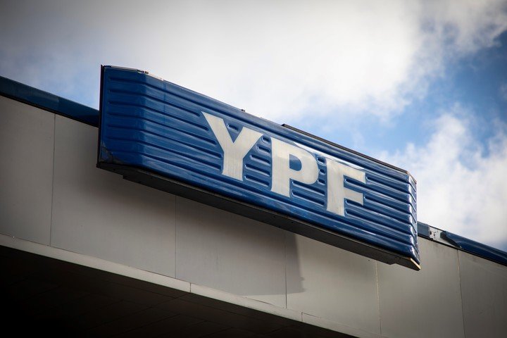 Burford pagó US$ 17 millones por los derechos de juicio de las firmas de Petersen. Foto: archivo