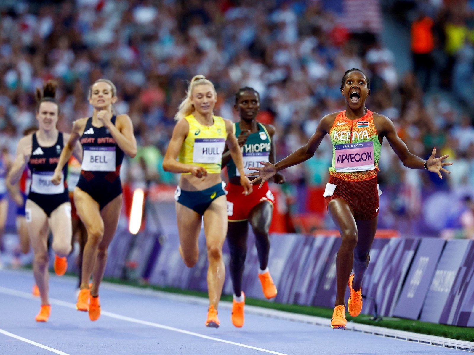 Un nuevo capítulo en la regulación del deporte femenino El mundo del atletismo se encuentra en un momento de gran contro... Descubre más sobre interrogantes,...