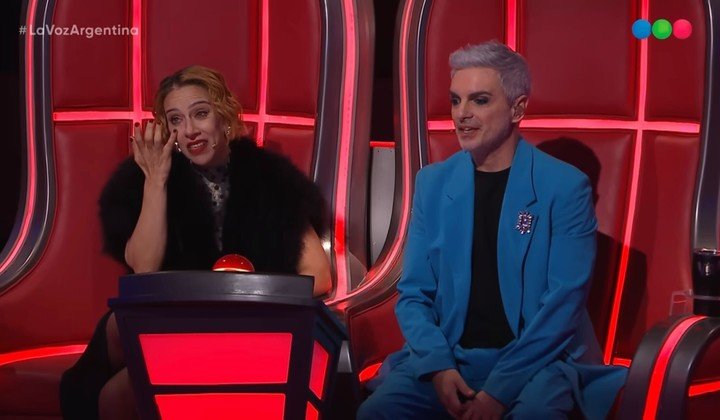 Juliana Gattas se emocionó hasta las lágrimas con el show