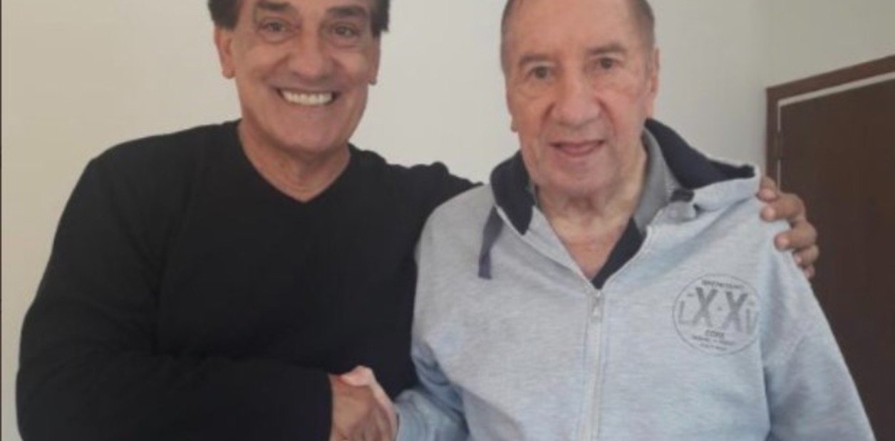 La triste realidad de un ícono del fútbol argentino La salud de Carlos Salvador Bilardo, uno de los entrenadores más emb... Descubre más sobre todas, estilo,...