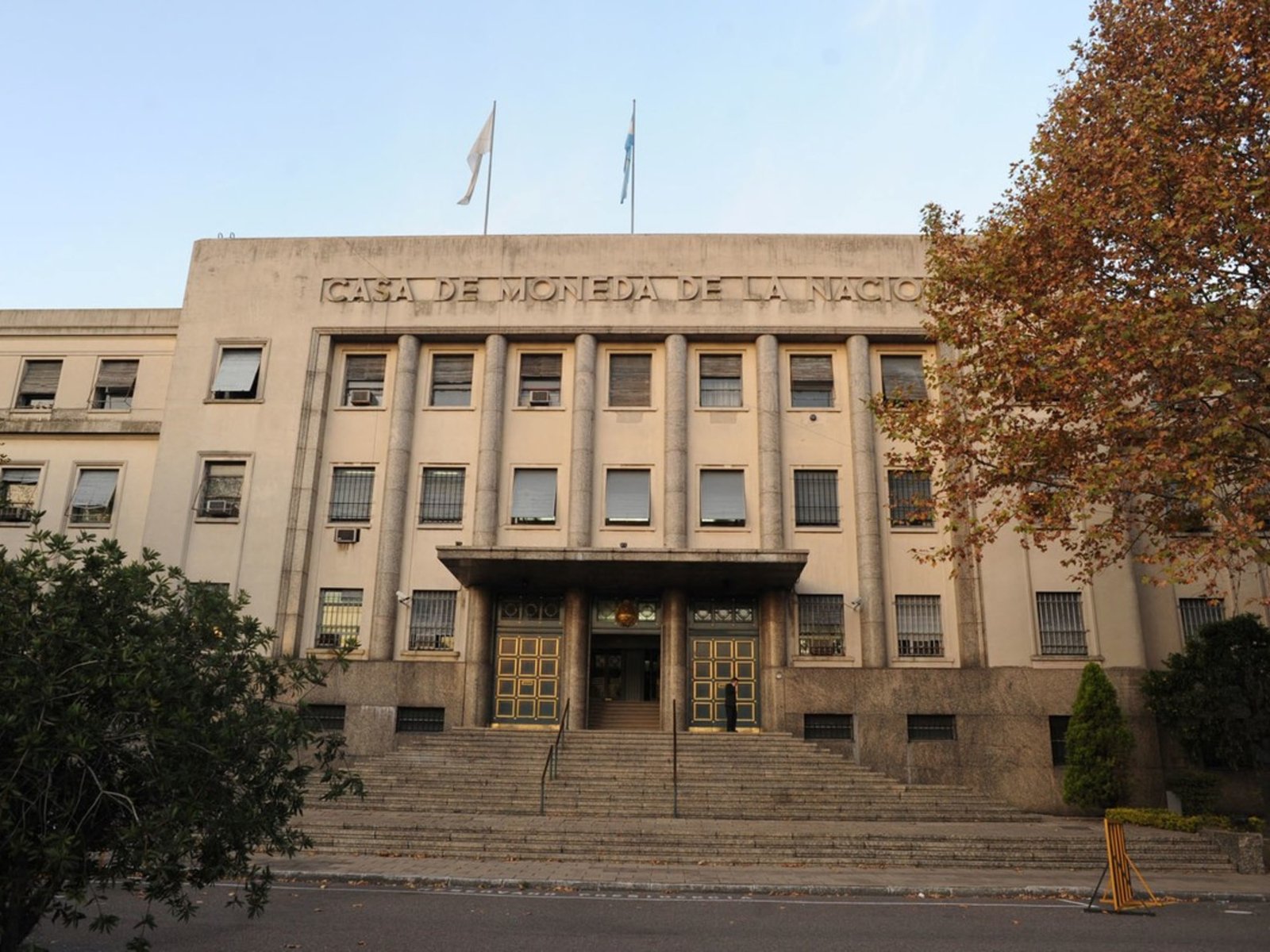 Transformaciones en la Casa de la Moneda y sus implicaciones para el país Este martes, el Gobierno argentino anunció una... Descubre más sobre ayudar, políti...