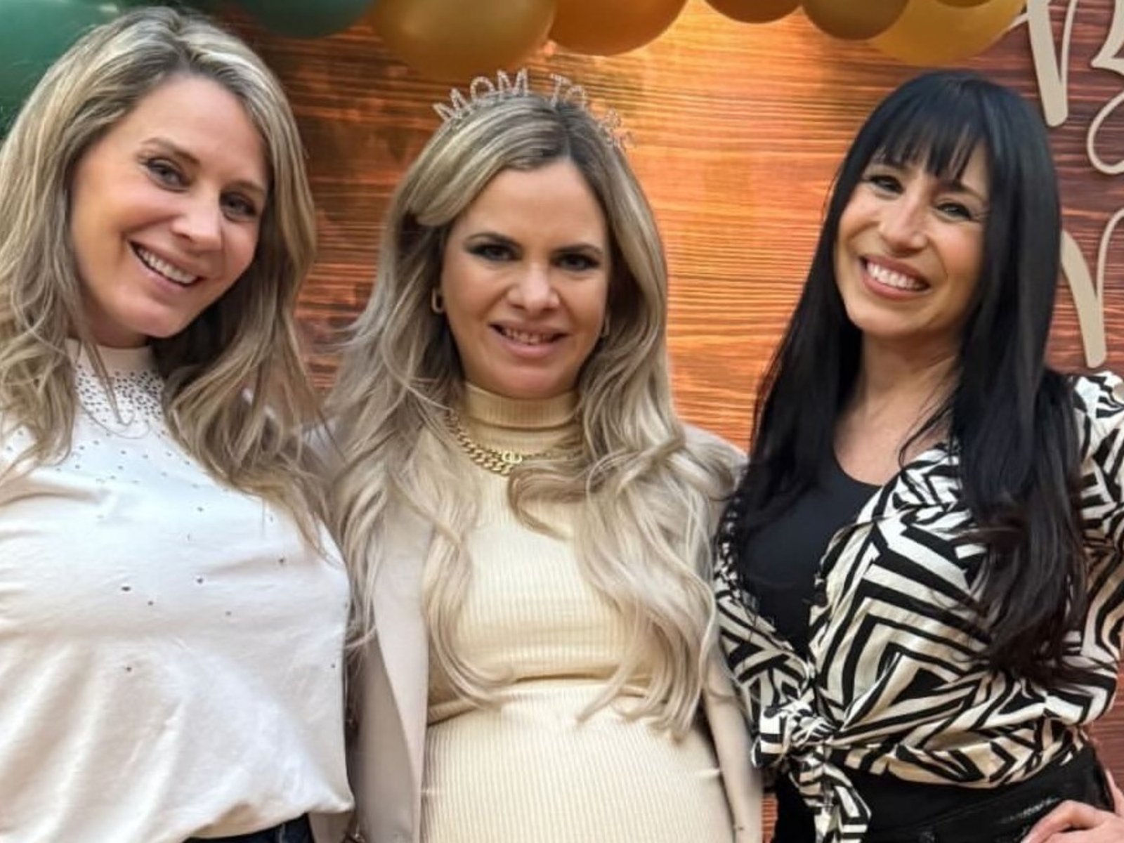 Un festejo de amor y alegría en el horizonte de la maternidad A tan solo unas semanas de dar la bienvenida a su primer h... Descubre más sobre lleno, salada,...