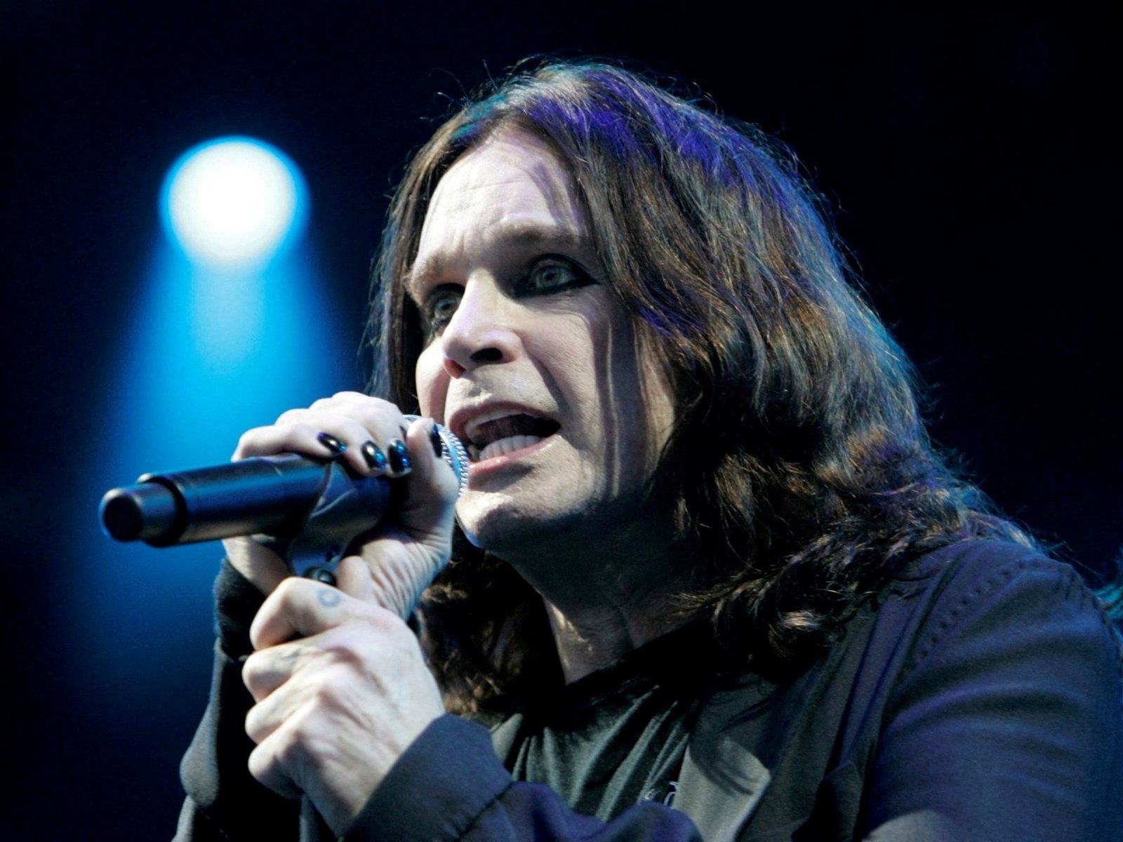 El legado imborrable de un ícono del rock La comunidad del heavy metal y los aficionados a la música en general se encue... Descubre más sobre osbourne, cult...